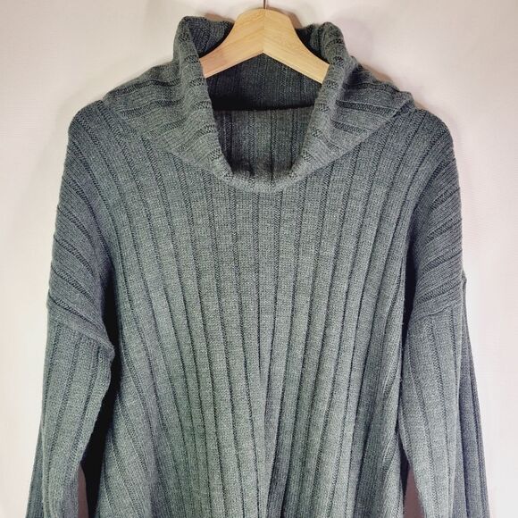 Lord & Taylor Cozy Pine Green Ribbed Sweater - Picture 2 of 10